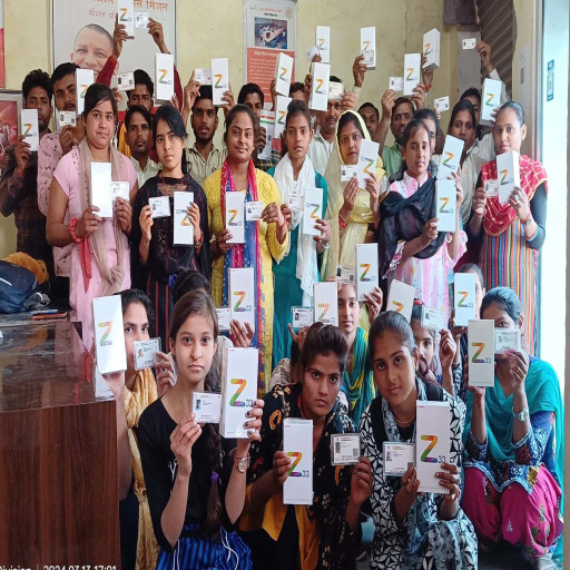 Free Smartphone Distribution By Government of UP